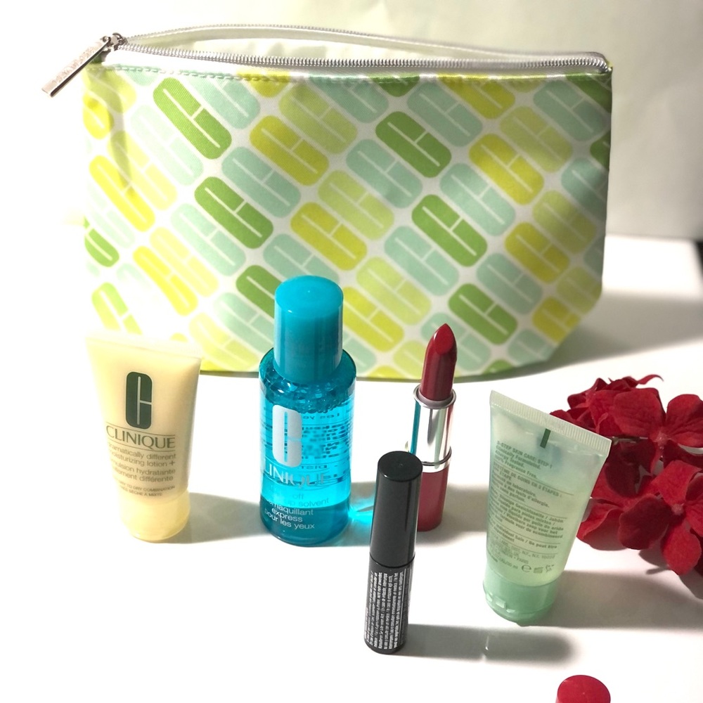 Christmas gift 🌹Clinique makeup bundle💄